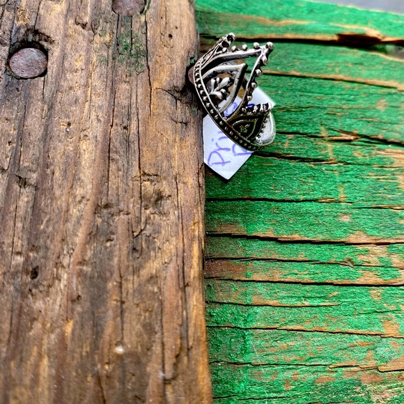 PRINCESS RING - Picture 2 of 2